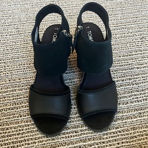 Toms Heels